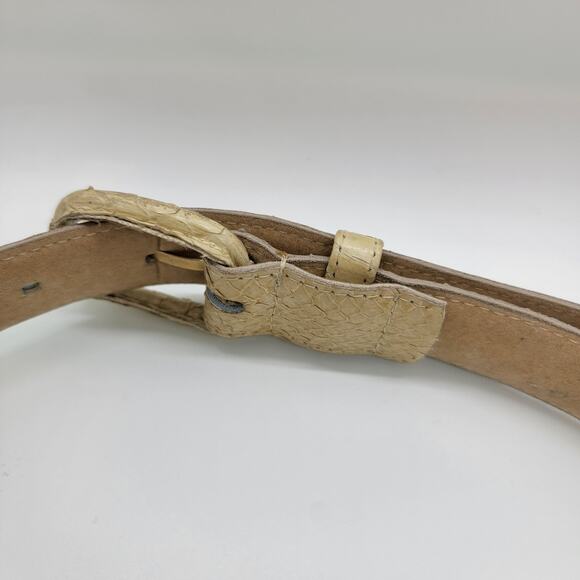 Vintage Honors Genuine Snakeskin Belt 34” Ivory Velvet Back Gold Taiwan R.O.C. - Picture 9 of 14